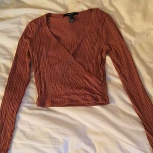 Front-cross long sleeve crop top!